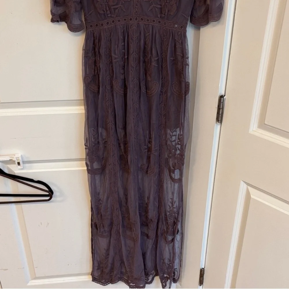 Wishlist Sheer Lace Maxi Dress in Purple - Picture 4 of 8